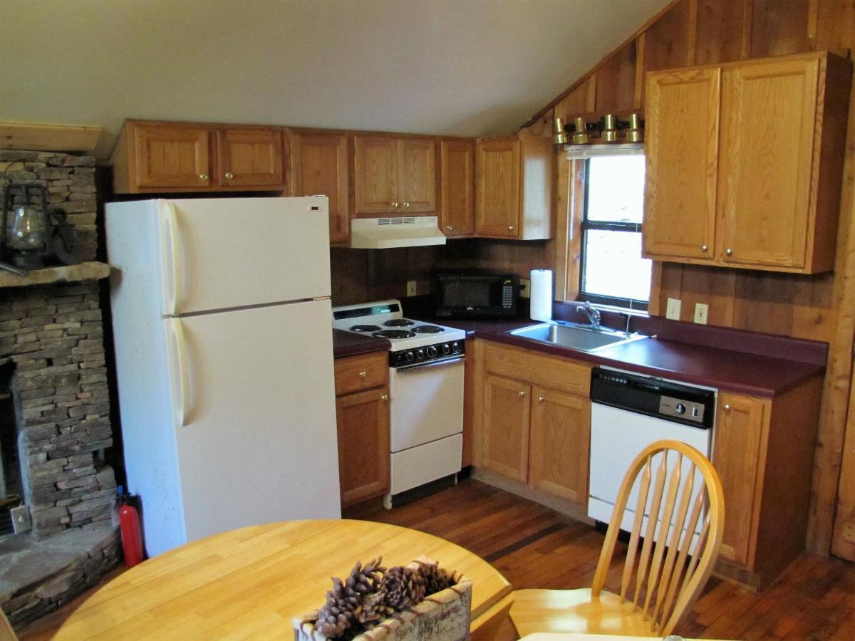 Вилла Cades Cove Hide Away Таунсенд Экстерьер фото